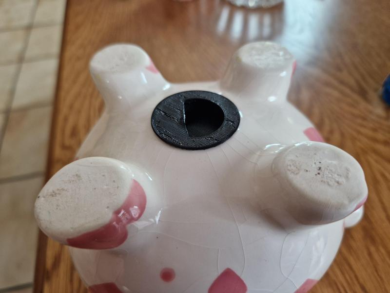 Piggy bank replacement lid
