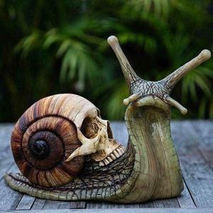 Surreal snail