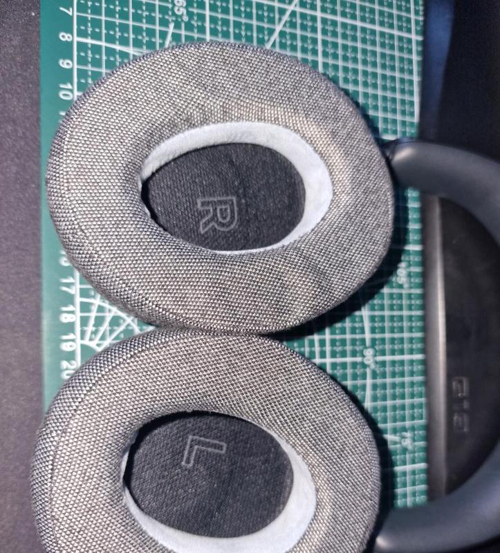 Bose QuietComfort Ultra earpad frame