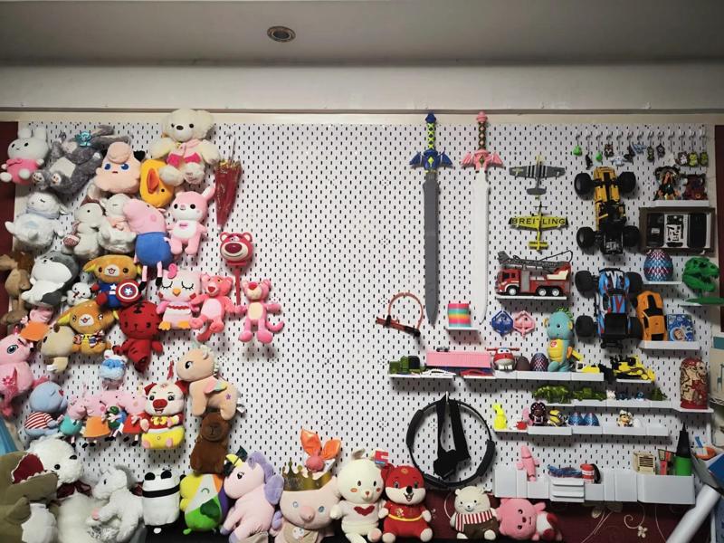 Infinitely Expandable High-Speed Printing Pegboard