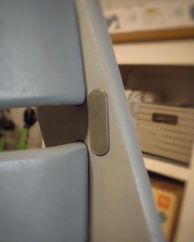 Stokke Tripp Trapp Chair (Old Version) Safety Bar Cap Snap-In Remix