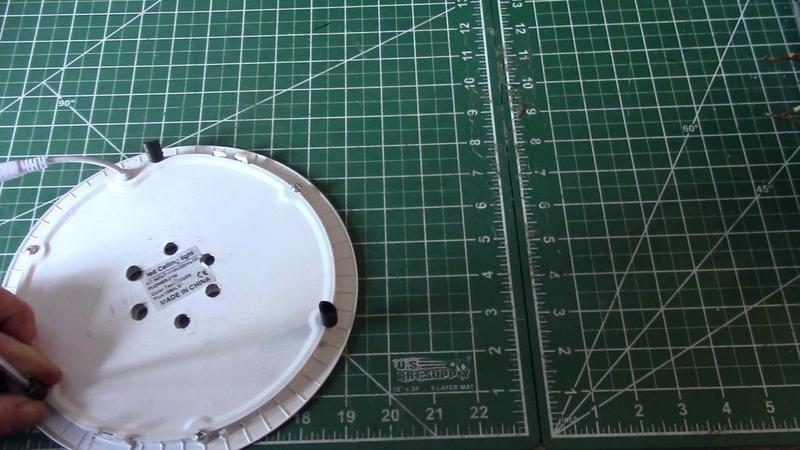 Round LED lamp standoff