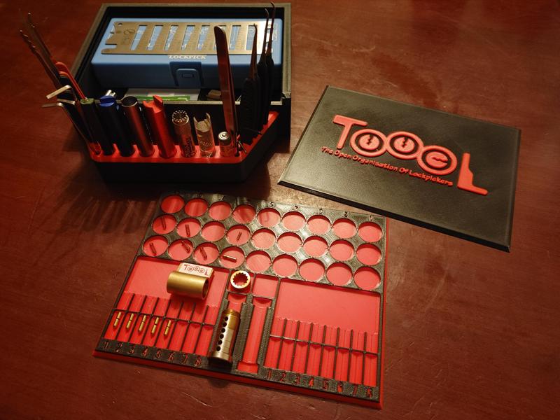 TOOOL Box, Pinning Tray and Gutting Station