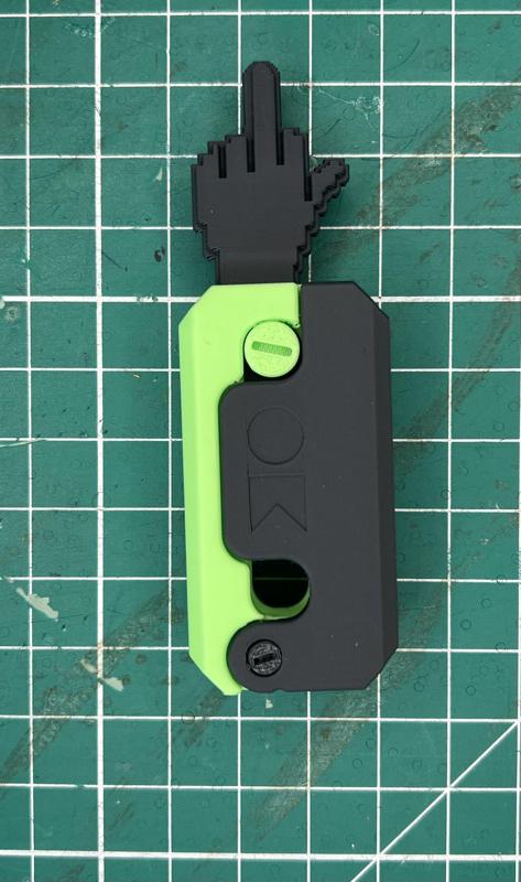 Gravity Knife Middle Finger 8-bit