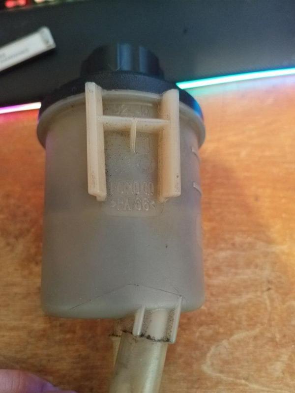 Volvo Electric Power Steering Reservoir Mount s60