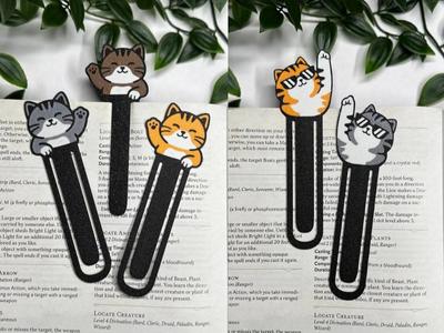 Paw Up Cat Bookmarks