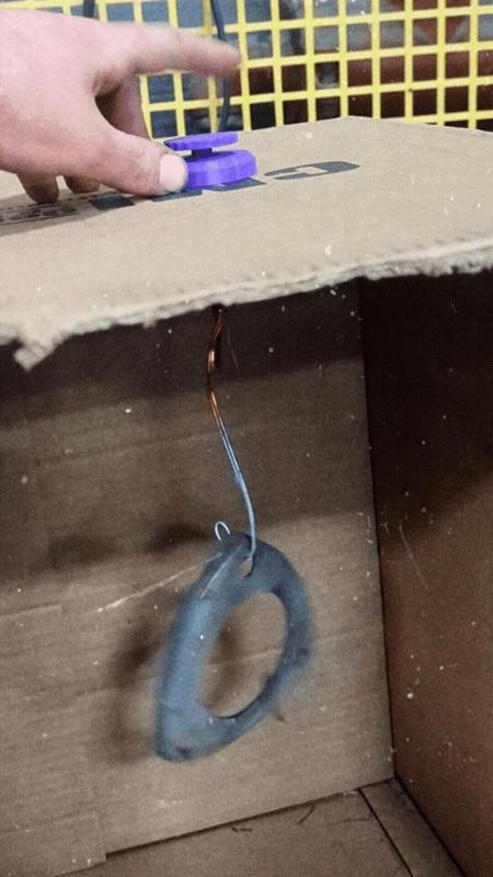 Spinning Hanger (Painting tool)