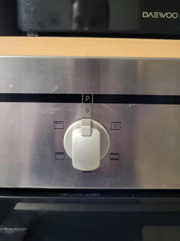 náhrada za vadný knoflík v troubě