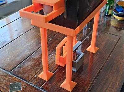 Wine Box Stand - KISS