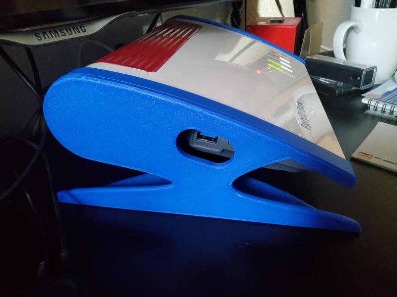 Stand for Fritz7590AX links