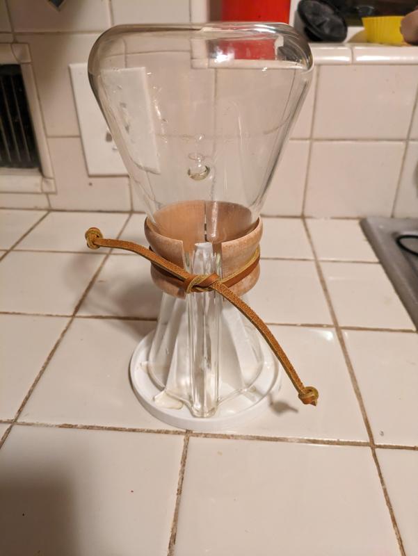 Drying stand for Chemex 3-cup brewer