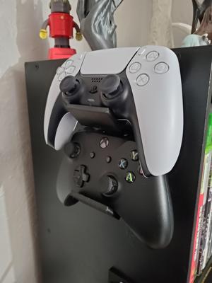 Double Controller Holder for Xbox | PS5 Vertical Wall Mount