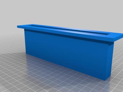 Enclosure Filament slit/opening