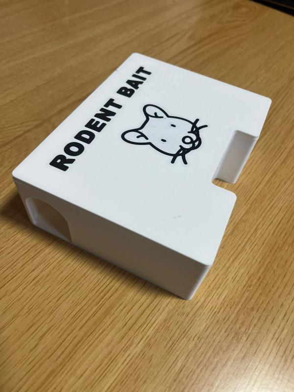 Rodent Bait / Porta cebos para ratones.