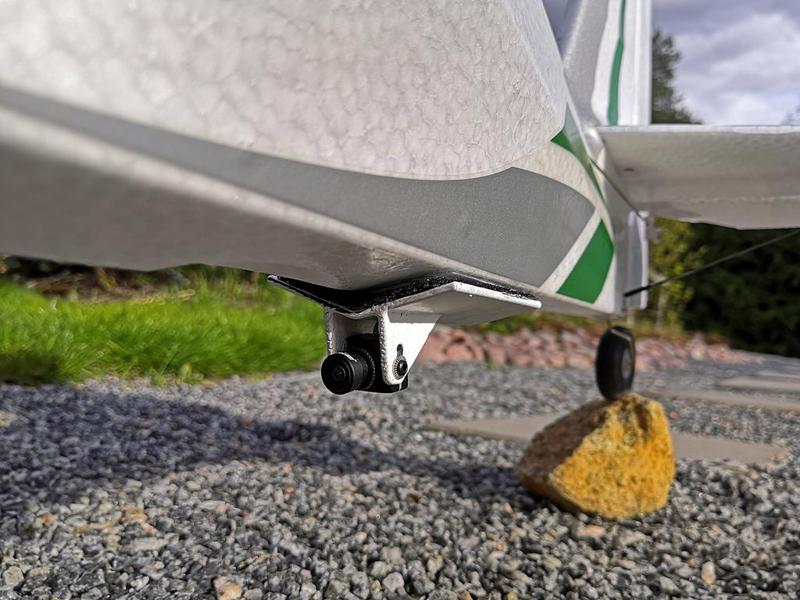 Durafly Tundra Runcam Split 3 nano mount