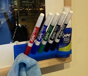 Expo Whiteboard Marker and Spray Holder