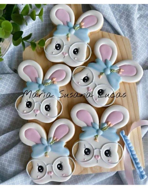 PASCUA - EASTER COOKIE CUTTER BUNNY RABBIT