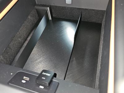 Li Auto L Series Armrest Box Divider