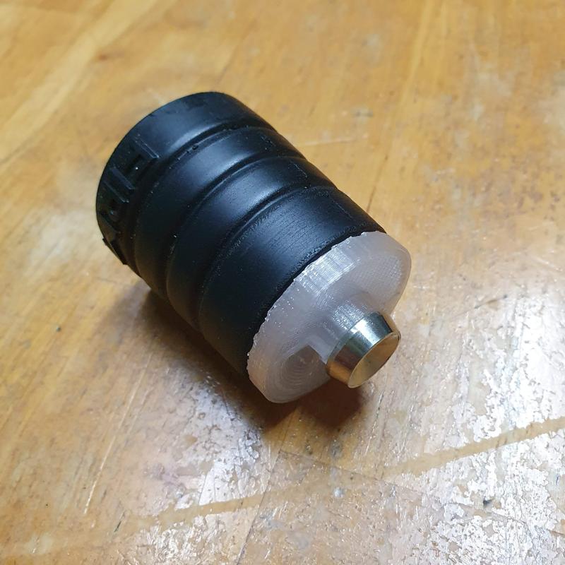 Trifold Brompton bicycle suspension block plate