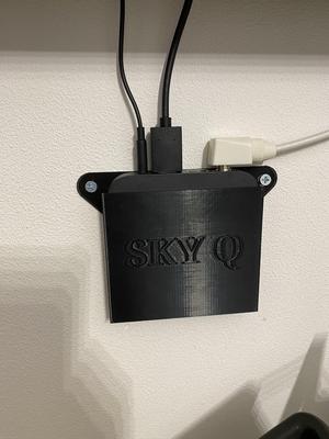 Supporto Sky Q
