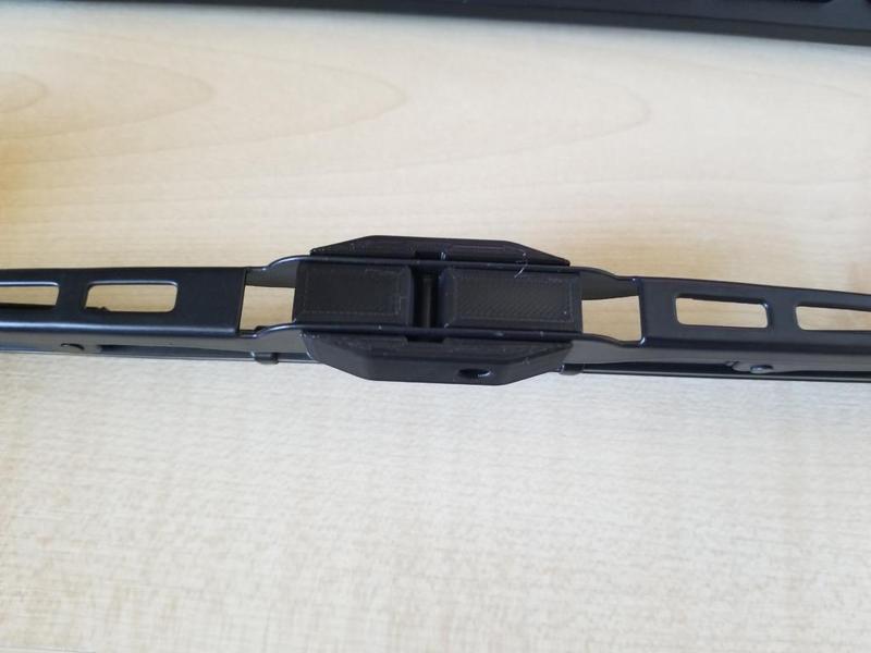 VW Golf Windscreen Wiper Adapter