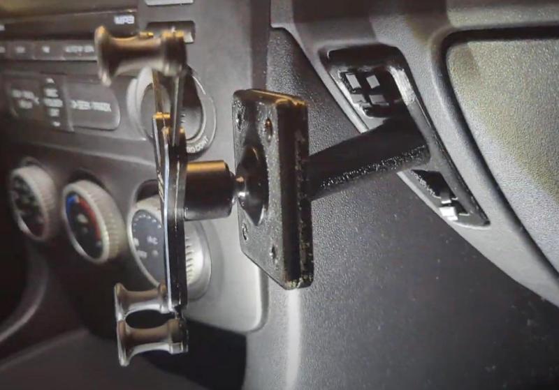 NC Miata Phone Mount