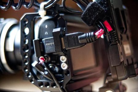 Tilta BMPCC4K/6K HDMI adapter for SmallRig cages