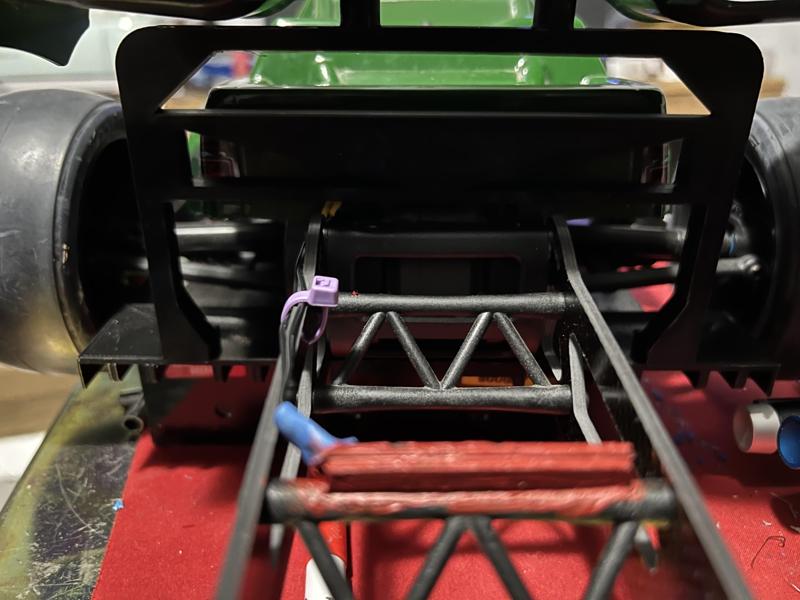 Traxxas 2wd rustler rear wing mount