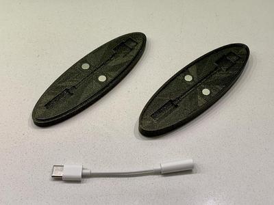 Magnetic USB-C Audio Dongle Carry Case / Holder