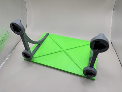small shelf (magnet or suction cup)