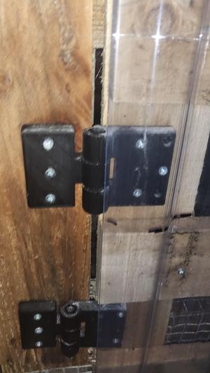 hinge