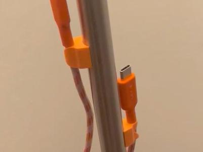 Cable pole magnet