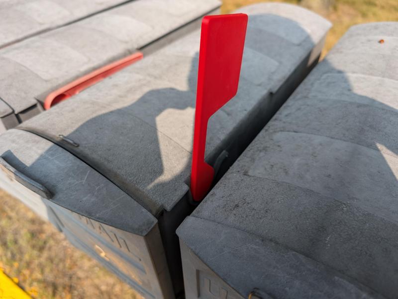 Rubbermaid Mailbox Flag