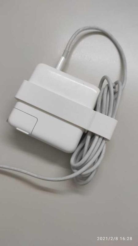 Macbook Pro Power Brick Cable Holder