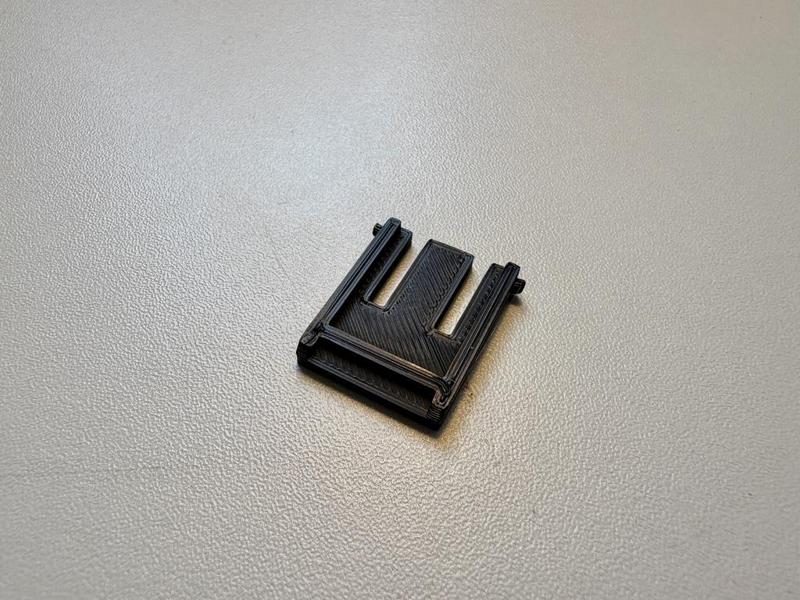 Keyboard feet for most Logitech keyboards