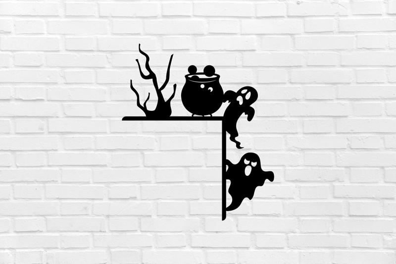 HALLOWEEN wall decorations Phantom horn door