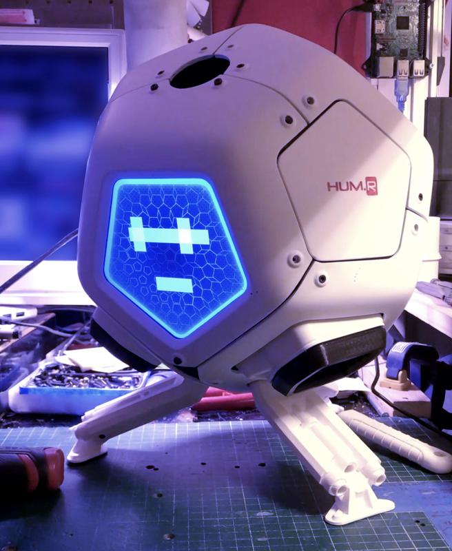 Futuristic drone "HUM.R" created for a short film