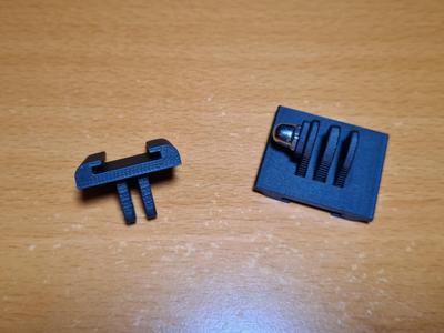 Cold shoe adapter