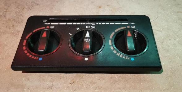 W123 Heizungsreglerblende Heat regulator cover