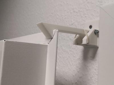 Parametric door catch