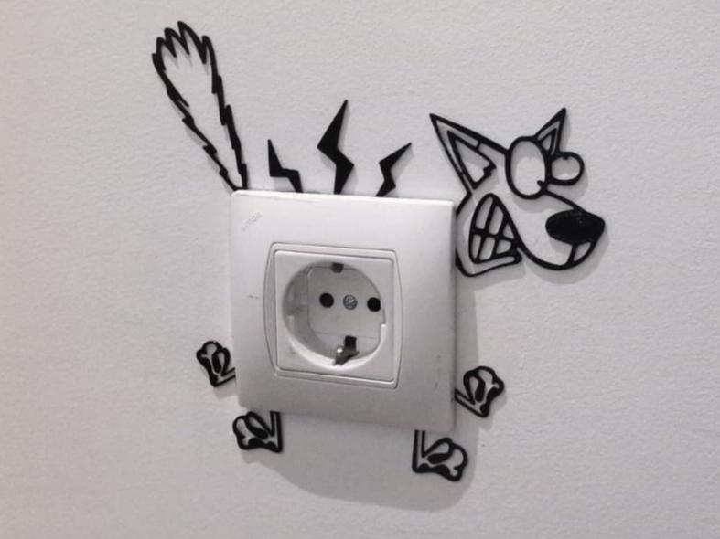 Wallart electrocuted dog - switch/socket