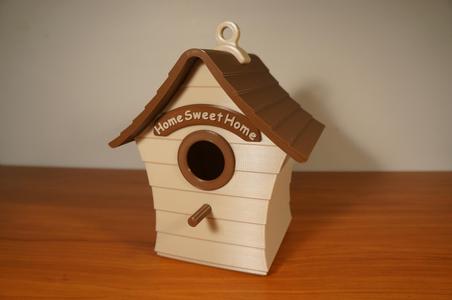 Traditional Birdhouse