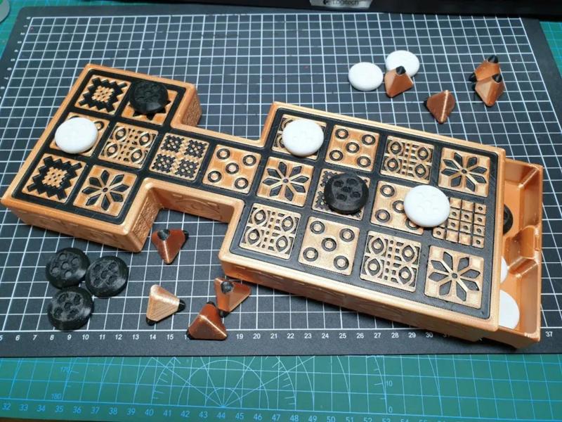 Royal Game Of UR with drawer   