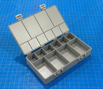 Multi-chamber Box with Clasp and Good Separation Large Compartment Remix   