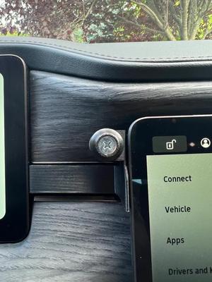 OpenSourceEV Phone Mount EVO for Rivian R1T & R1S   