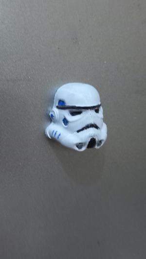 Stormtrooper fridge magnet (print in place No Supports)