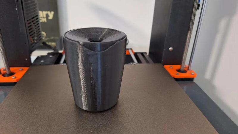 glo koš do auta na použité náplně / glo car bin for used refills   