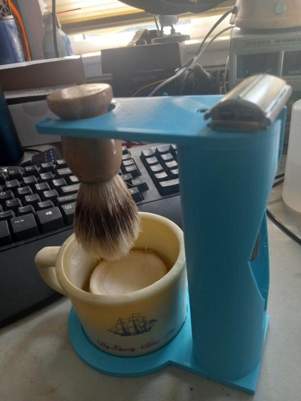 tcpiii's Shaving Stand, Razor, Mug, & Brush