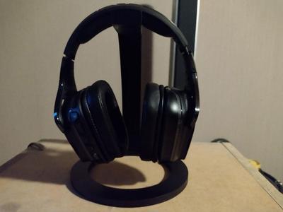 Headphone Stand