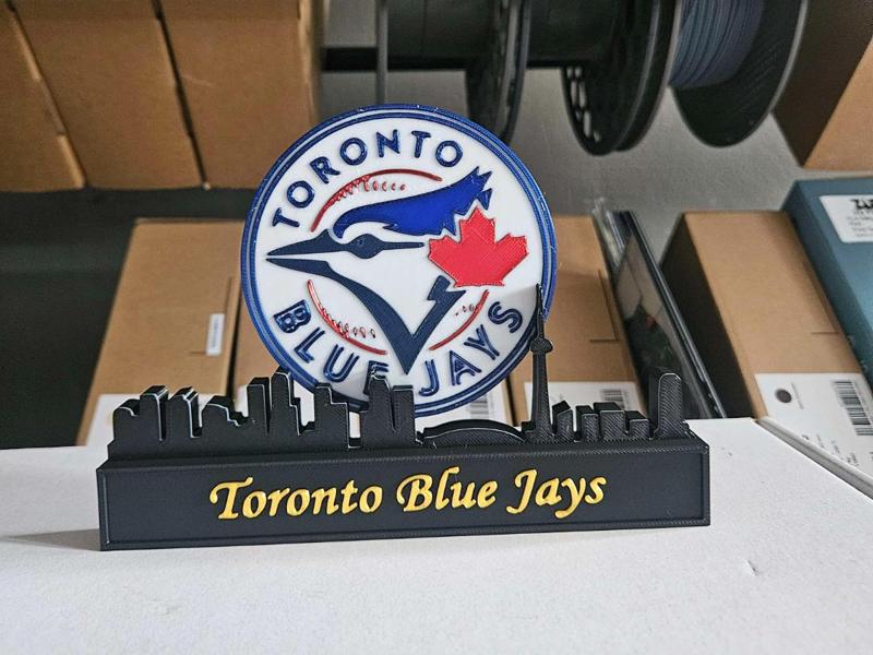 Toronto Blue jays with skyline of Toronto MLB 
